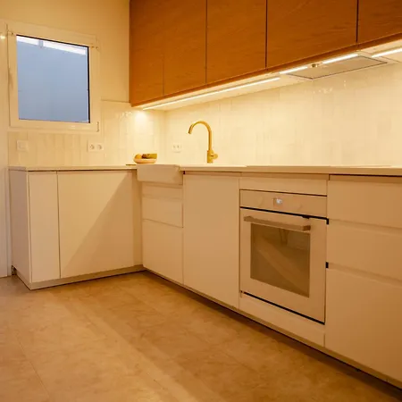 Casa Mejillon, * Коста Калма