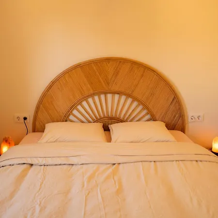 Casa Mejillon, Коста Калма